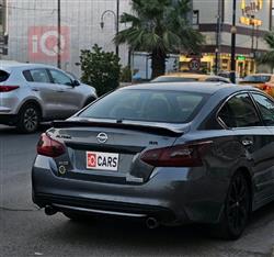 نيسان ألتيما